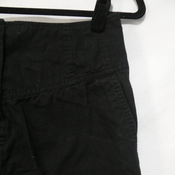 H&M | size 8 | Elegant Black Cotton Mini Skirt | Button Front | Buckle Back - Picture 5 of 14
